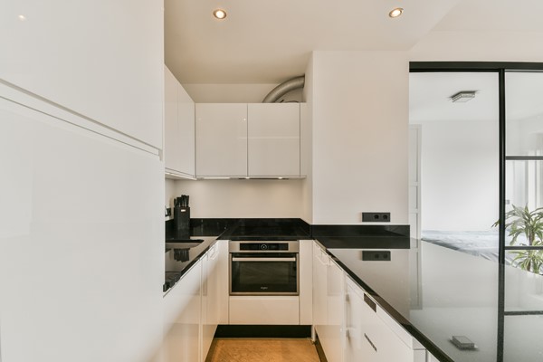 Medium property photo - Van Nijenrodeweg 356, 1082 HD Amsterdam